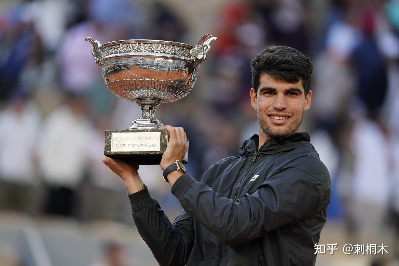 在舆论层面 在舆论层面