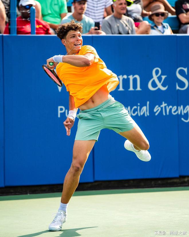 场比赛中的 场比赛中的